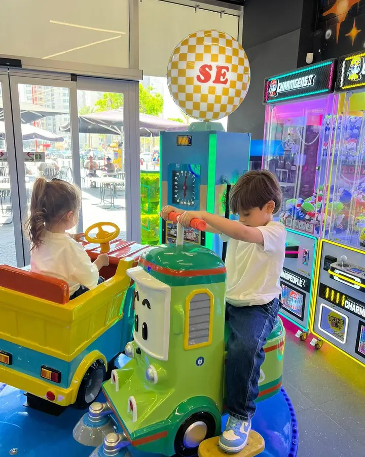 החופש הגדול מתקרב וההזדמנות לבילוי משפחתי אמיתי כבר כאן. זה הזמן לעצור את המרוץ, לצאת מהשגרה, ולתת לכל המשפחה חוויה שמחברת בין כולם. רגעים ש